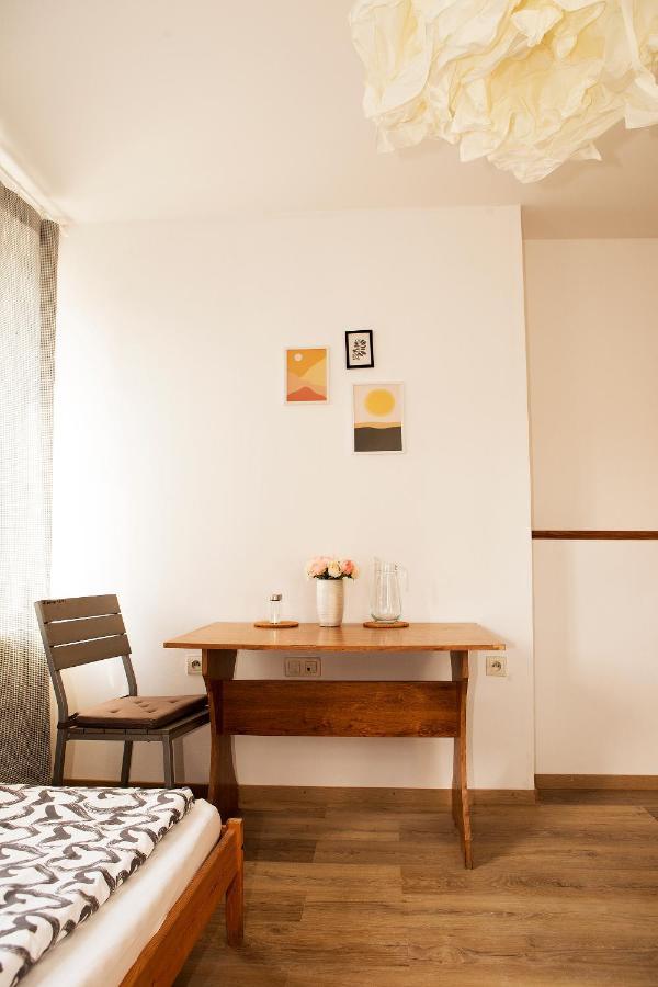 Cute 2 Beds Studio Close To The Main Train Station * Pressburg